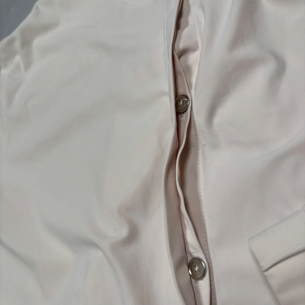 Lululemon Jacket Women 8 Pink Inverted Pleat Back Snap Front Lightweight Stretch